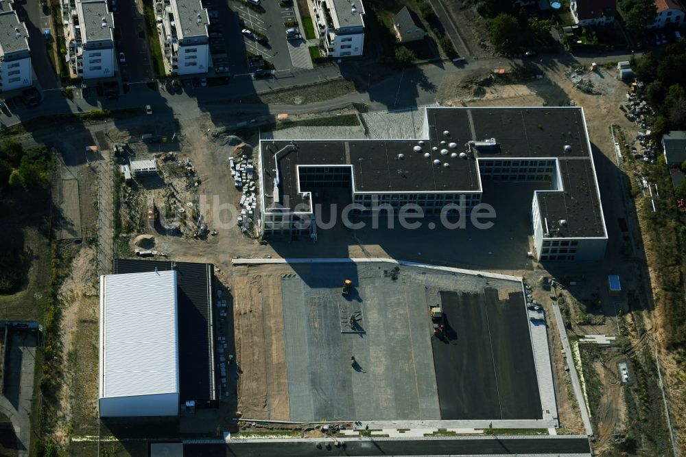 Luftbild Berlin - Baustelle zum Neubau des Schulgebäudes in Mahlsdorf in Berlin, Deutschland