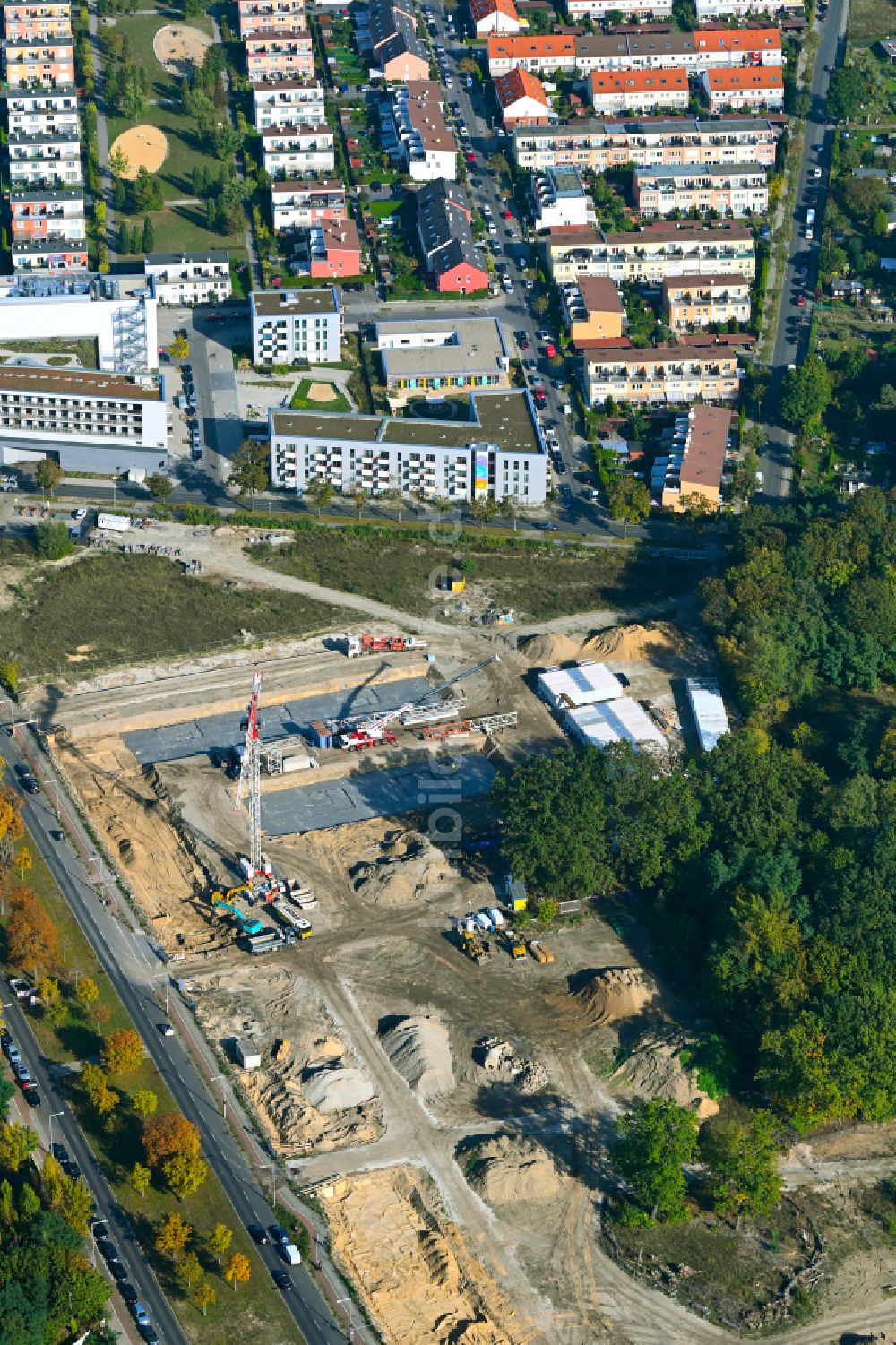 Berlin von oben - Baustelle zum Neubau eines Schulgebäudes im Ortsteil Haselhorst in Spandau in Berlin, Deutschland