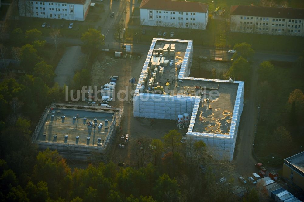 Luftbild Fürstenwalde/Spree - Baustelle zum Neubau des Schulgebäudes Spree-Oberschule in Fürstenwalde/Spree im Bundesland Brandenburg, Deutschland