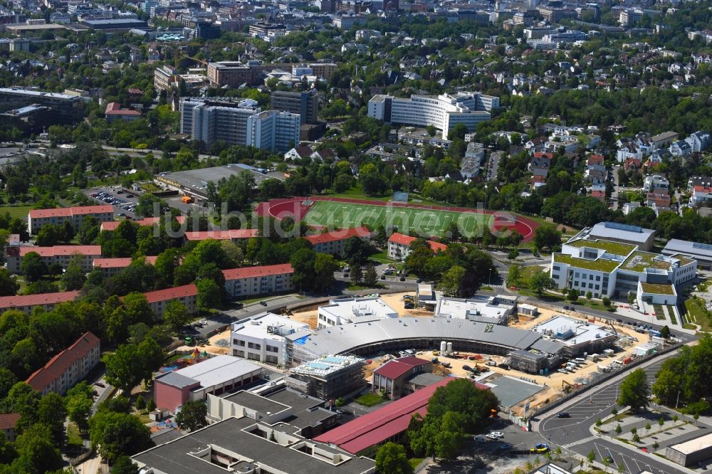 Luftbild Wiesbaden - Baustelle zum Neubau des Schulgebäudes an der Virginiastraße in Wiesbaden im Bundesland Hessen, Deutschland