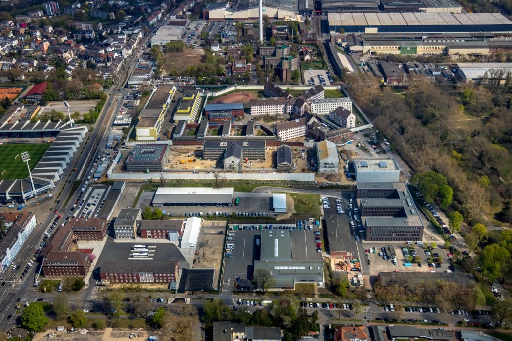 Bochum von oben - Baustelle zum Neubau einer Sozialtherapeutische Anstalt (SothA) der Justizvollzugsanstalt JVA in Bochum im Bundesland Nordrhein-Westfalen, Deutschland