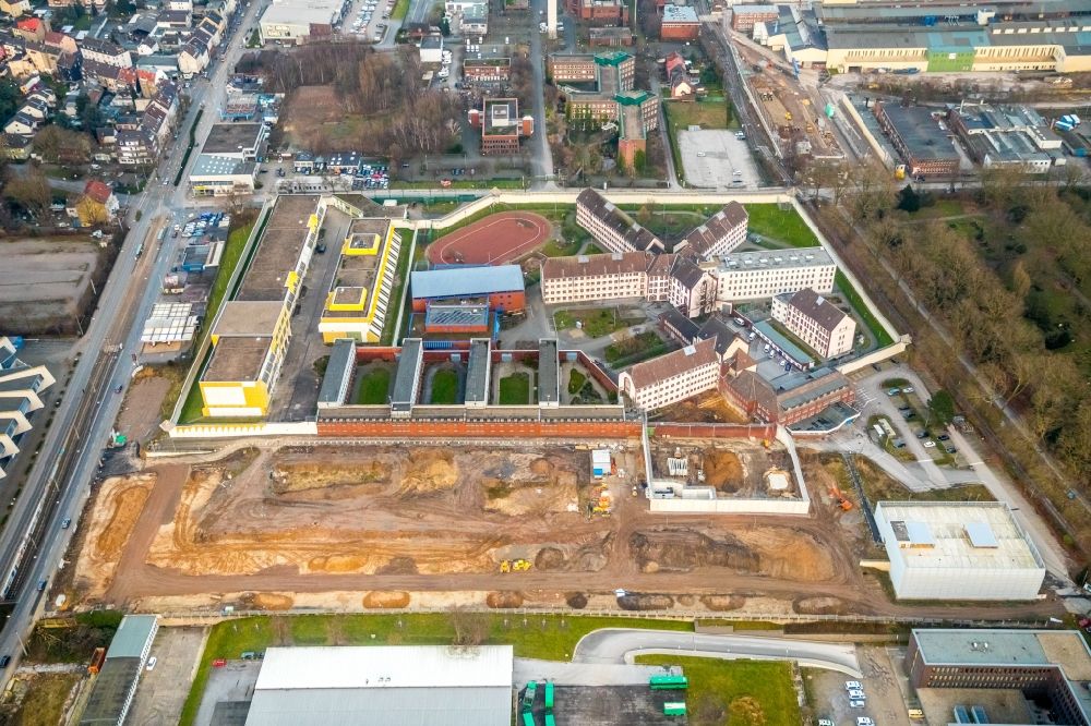 Luftbild Bochum - Baustelle zum Neubau einer Sozialtherapeutische Anstalt ( SothA ) der Justizvollzugsanstalt JVA an der Krümmede in Bochum im Bundesland Nordrhein-Westfalen, Deutschland