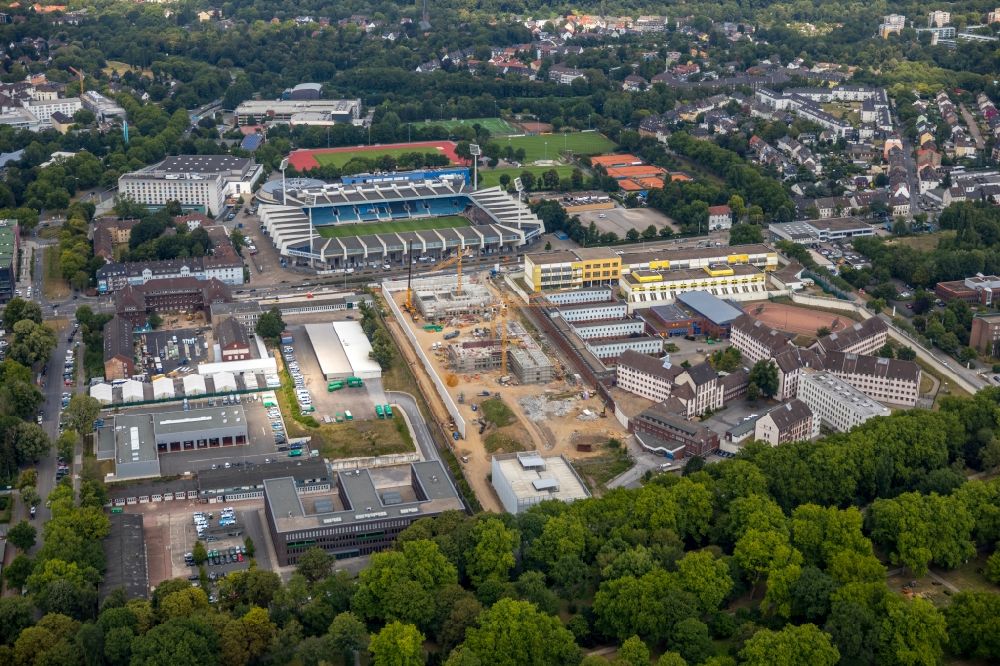 Luftbild Bochum - Baustelle zum Neubau einer Sozialtherapeutische Anstalt ( SothA ) der Justizvollzugsanstalt JVA an der Krümmede in Bochum im Bundesland Nordrhein-Westfalen, Deutschland