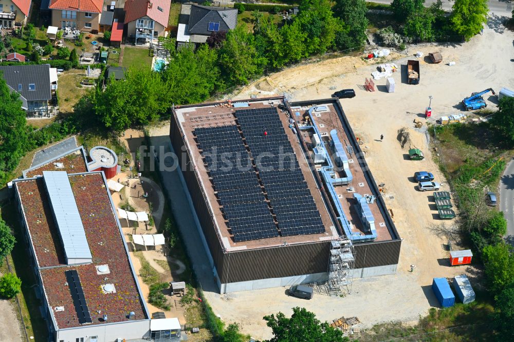 Luftbild Berlin - Baustelle zum Neubau der Sporthalle Typensporthalle (TSH) in Berlin, Deutschland