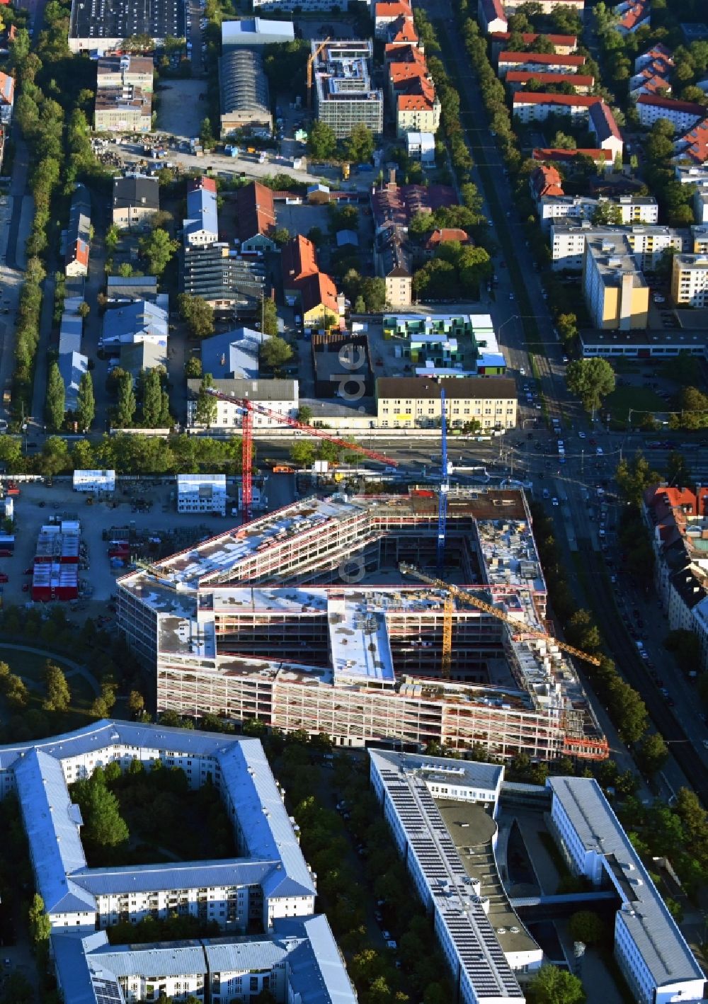 München aus der Vogelperspektive: Baustelle zum Neubau eines Strafjustizzentrum in München im Bundesland Bayern, Deutschland