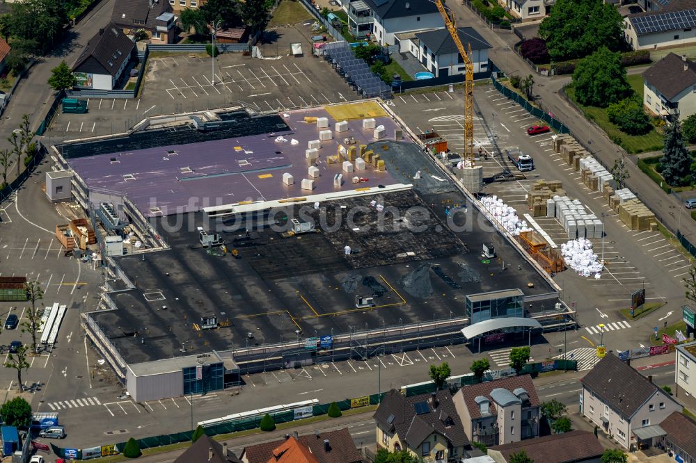 Luftbild Lahr/Schwarzwald - Baustelle zum Neubau Umbau eines Supermarkts Kaufland in Lahr/Schwarzwald im Bundesland Baden-Württemberg, Deutschland