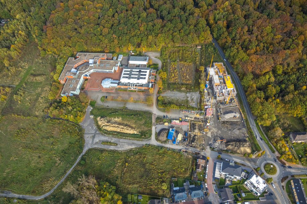 Luftbild Bergkamen - Baustelle zum Neubau eines Weiterbildungs- und Bildungszentrums Grone- Bildungszentren in Bergkamen im Bundesland Nordrhein-Westfalen, Deutschland