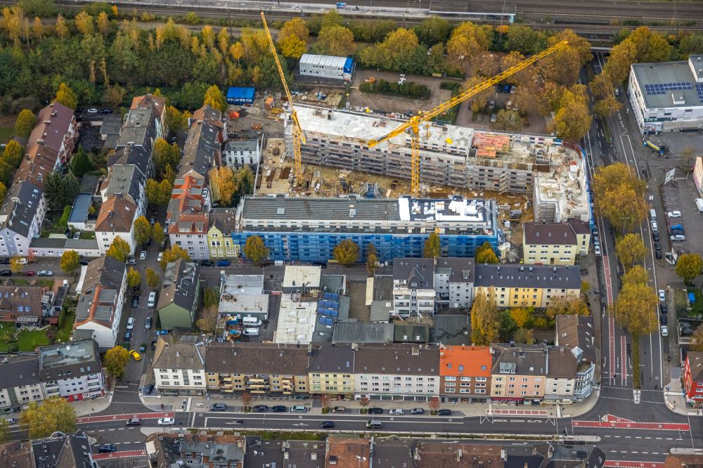 Luftbild Bochum - Baustelle zum Neubau eines Wohn- und Geschäftshaus Viertel Mönninghoff-Quartiere im Ortsteil Wiemelhausen in Bochum im Bundesland Nordrhein-Westfalen, Deutschland