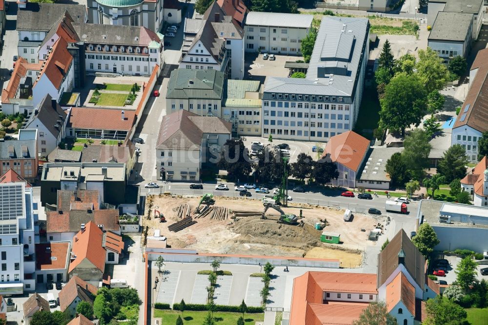 Luftbild Dillingen an der Donau - Baustelle zum Neubau eines Wohn- und Geschäftshauses der VR-Bank Donau-Mindel in Dillingen an der Donau im Bundesland Bayern, Deutschland