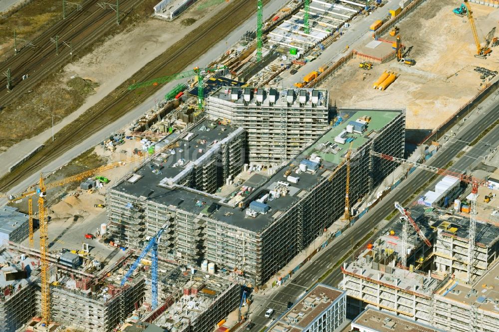 Berlin aus der Vogelperspektive: Baustelle zum Neubau eines Wohn- und Geschäftshauses QH Core im Ortsteil Moabit in Berlin, Deutschland