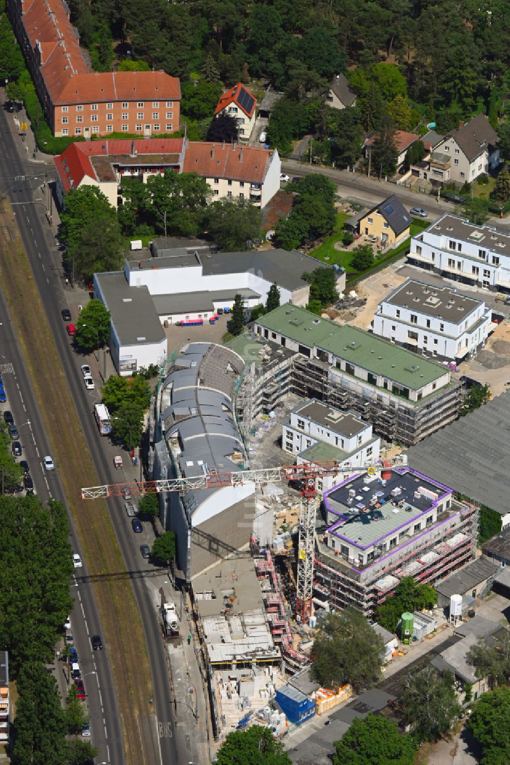 Luftaufnahme Berlin - Baustelle zum Neubau eines Wohn- und Geschäftshauses im Ortsteil Köpenick in Berlin, Deutschland