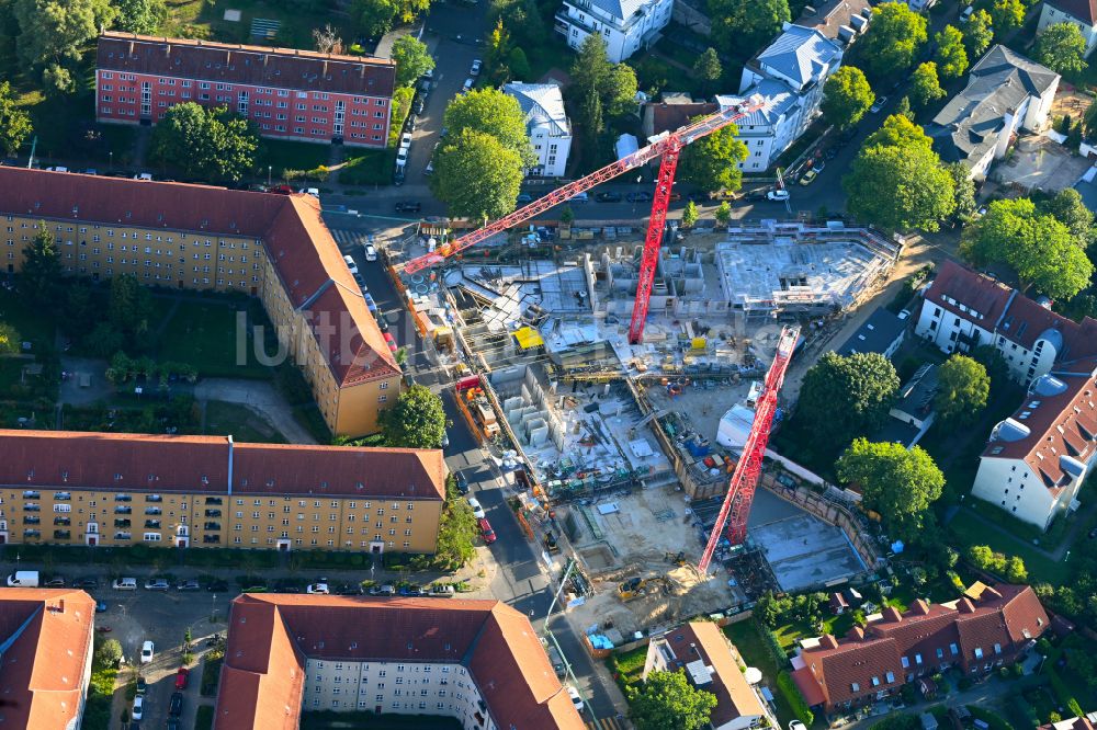 Luftbild Berlin - Baustelle zum Neubau eines Wohnhauses CÖ Berlin in Berlin, Deutschland