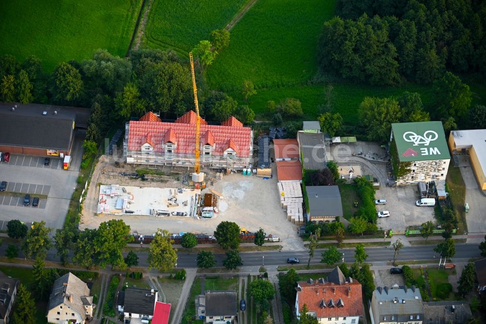 Luftbild Altlandsberg - Baustelle zum Neubau eines Wohnhauses an der Berliner Allee in Altlandsberg im Bundesland Brandenburg, Deutschland