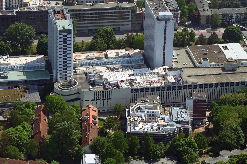 Hamburg von oben - Baustelle zum Neubau eines Wohnhauses im Blockhouse-Quartier an der Hufnerstraße - Osterbekkai in Hamburg, Deutschland