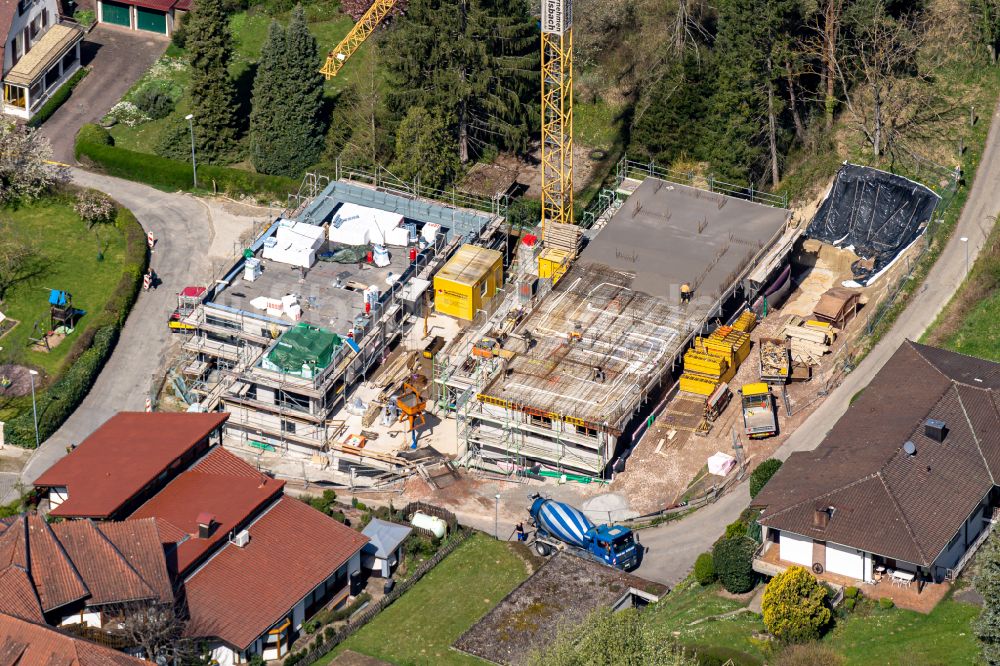 Luftaufnahme Ettenheim - Baustelle zum Neubau eines Wohnhauses am Blumenberg in Ettenheim im Bundesland Baden-Württemberg, Deutschland