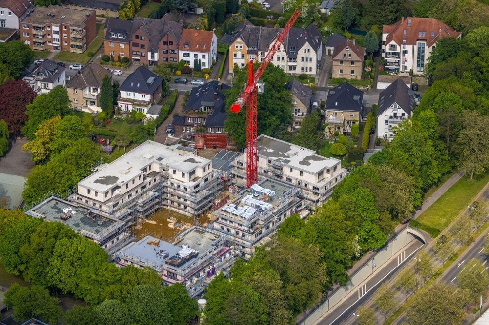Luftbild Gelsenkirchen - Baustelle zum Neubau eines Wohnhauses an der Breddestraße im Ortsteil Buer in Gelsenkirchen im Bundesland Nordrhein-Westfalen, Deutschland