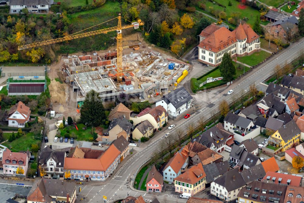 Ettenheim aus der Vogelperspektive: Baustelle zum Neubau eines Wohnhauses am Frauenweg in Ettenheim im Bundesland Baden-Württemberg, Deutschland