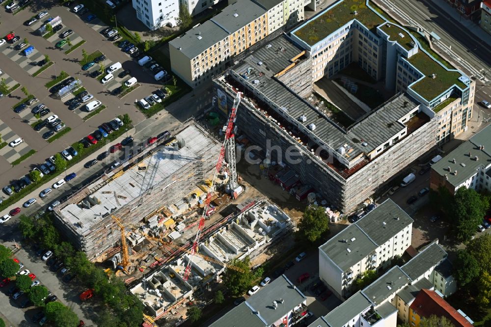Luftbild Halle (Saale) - Baustelle zum Neubau eines Wohnhauses Hirschquartier in Halle (Saale) im Bundesland Sachsen-Anhalt, Deutschland
