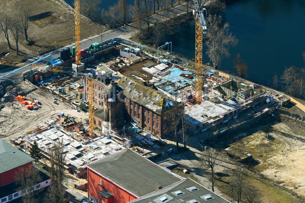 Luftaufnahme Berlin - Baustelle zum Neubau eines Wohnhauses im Ortsteil Haselhorst in Berlin, Deutschland
