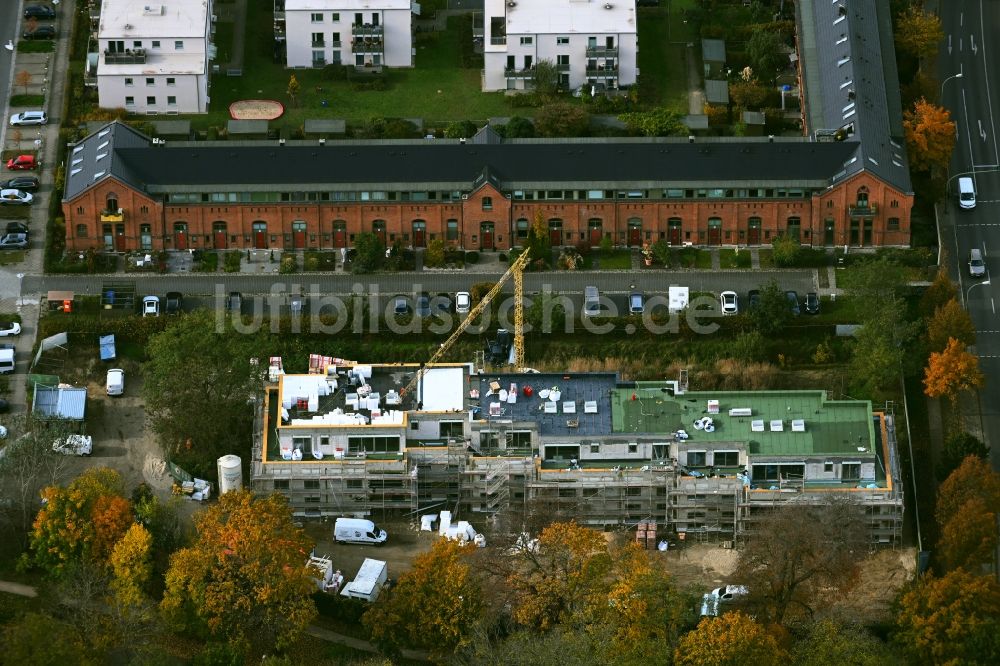 Luftaufnahme Potsdam - Baustelle zum Neubau eines Wohnhauses des Projekts Condé Potsdam an der Schmiedegasse - Schlegelstraße in Potsdam im Bundesland Brandenburg, Deutschland