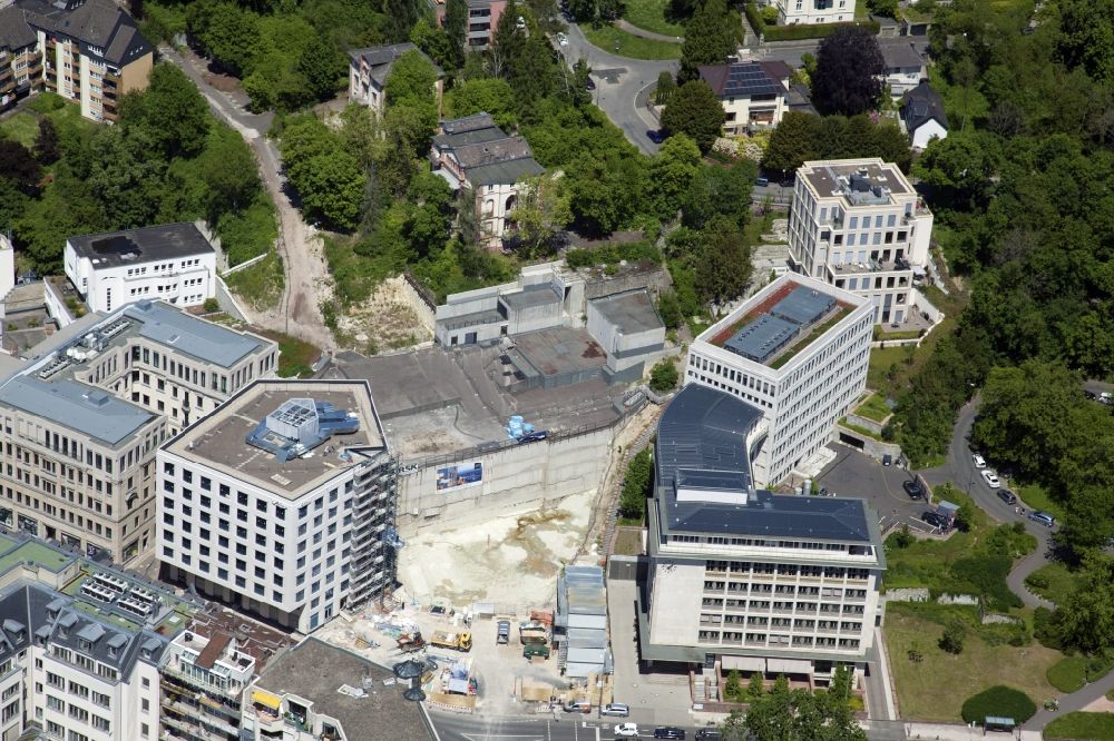 Luftbild Wiesbaden - Baustelle zum Neubau eines Wohnhauses Quartier Kureck in Wiesbaden im Bundesland Hessen, Deutschland