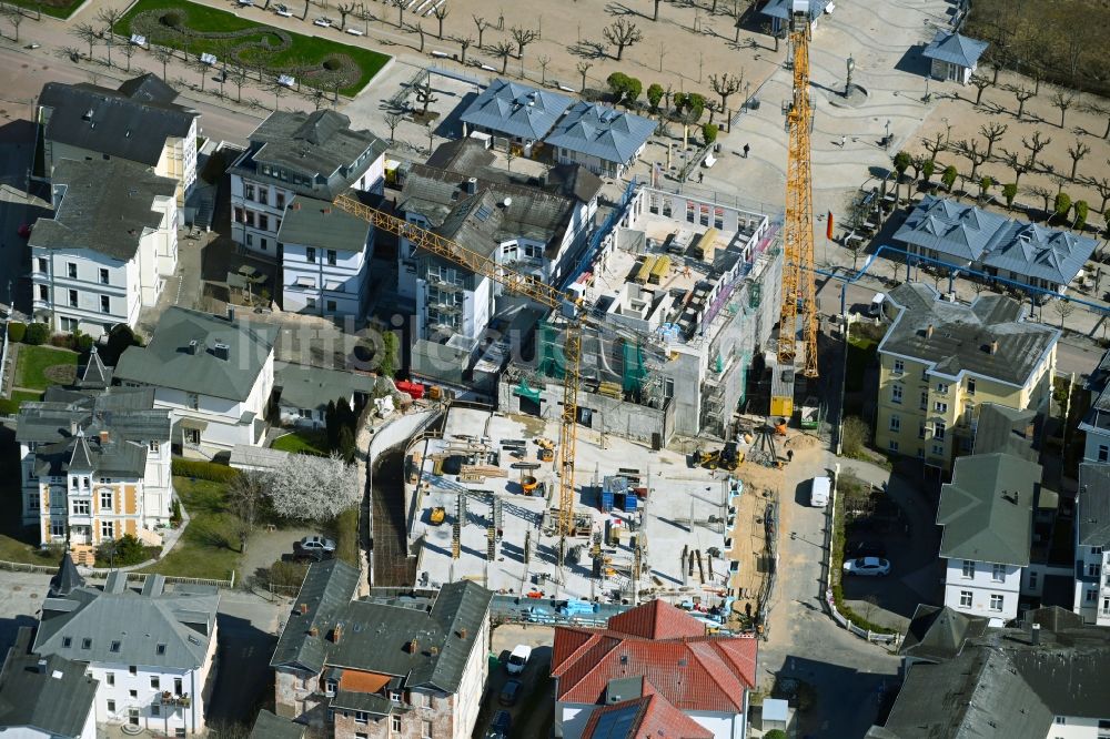 Luftaufnahme Seebad Ahlbeck - Baustelle zum Neubau eines Wohnhauses Strandterrasse in Seebad Ahlbeck im Bundesland Mecklenburg-Vorpommern, Deutschland