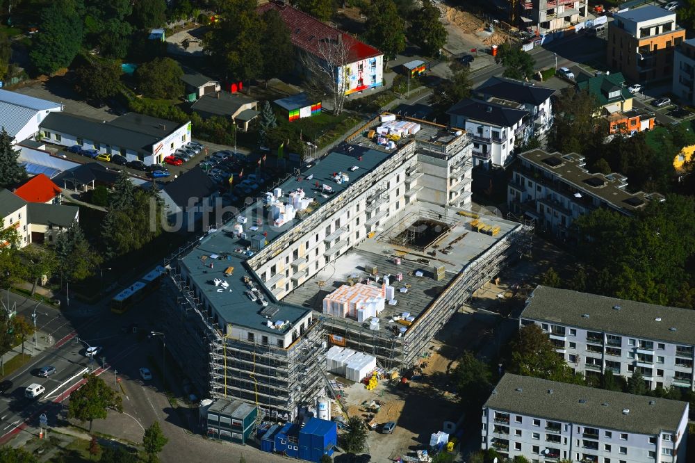Luftbild Teltow - Baustelle zum Neubau eines Wohnhauses in Teltow im Bundesland Brandenburg, Deutschland