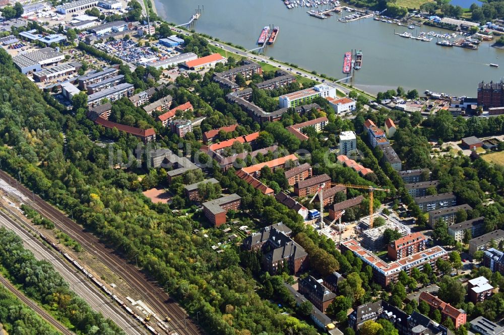 Luftaufnahme Hamburg - Baustelle zum Neubau eines Wohnhauses am Vierländer Damm in Hamburg, Deutschland