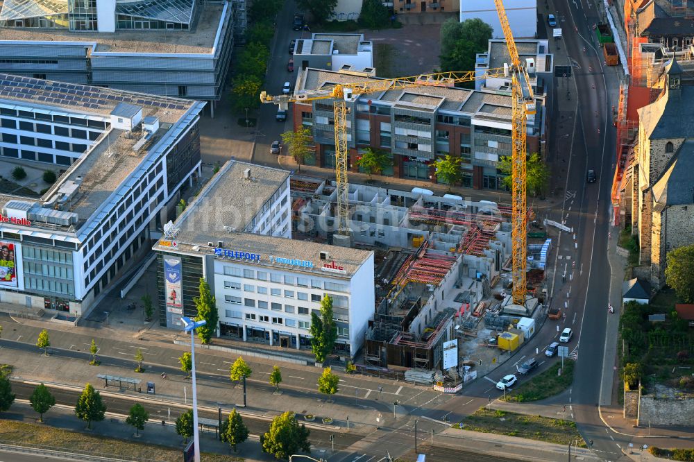 Halle (Saale) von oben - Baustelle zum Neubau eines Wohnhauses zwischen Hallorenring und Gerberstraße in Halle (Saale) im Bundesland Sachsen-Anhalt, Deutschland