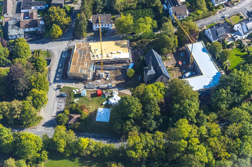 Luftbild Lendringsen - Baustelle zum Neubau eines Wohnheim Wohnpflegeheim - Gebäude in Lendringsen im Bundesland Nordrhein-Westfalen, Deutschland