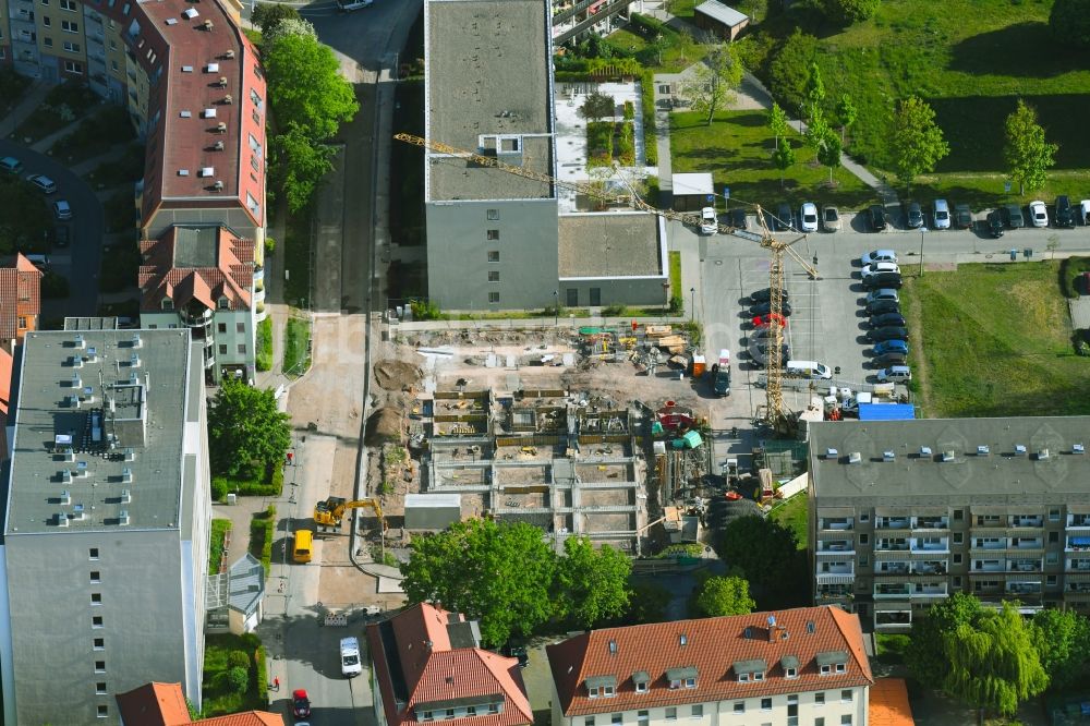 Luftaufnahme Sondershausen - Baustelle zum Neubau eines Wohnheim Wohnpflegeheim - Gebäude in Sondershausen im Bundesland Thüringen, Deutschland