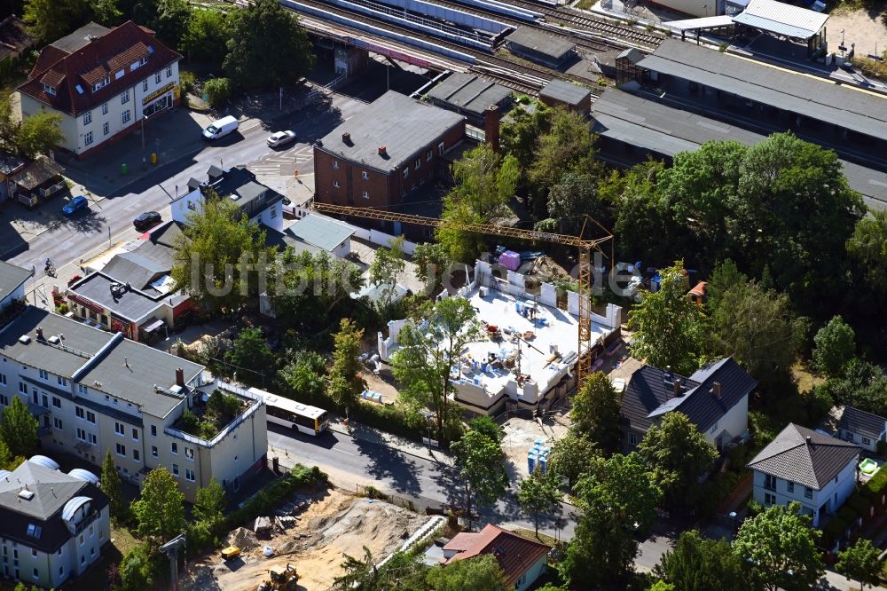 Luftbild Berlin - Baustelle zum Neubau eines Wohnheim Wohnpflegeheim - Gebäude an der Wodanstraße in Berlin, Deutschland