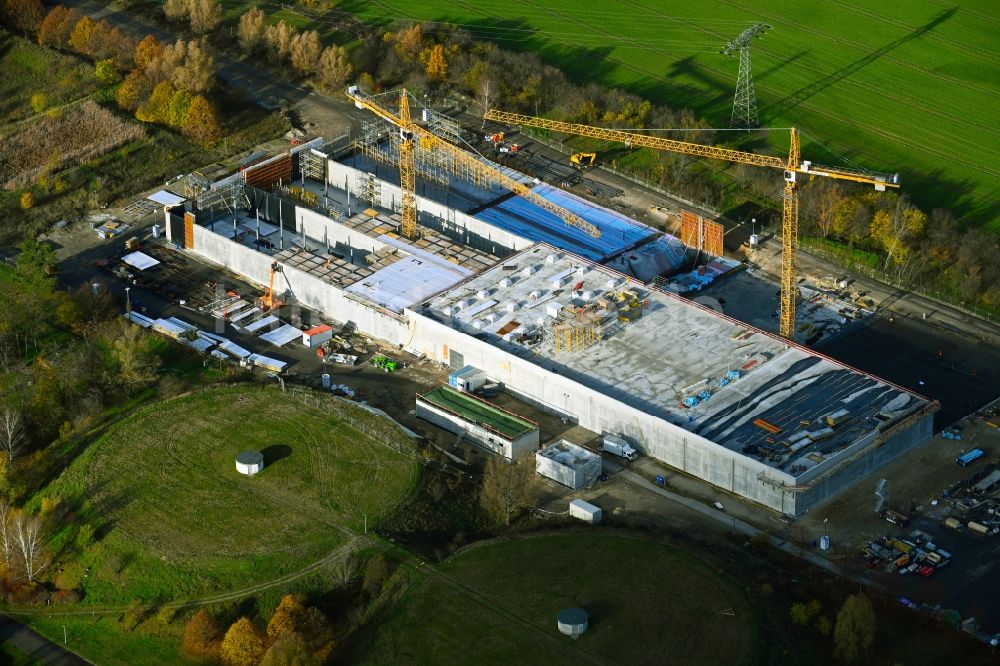 Lindenberg von oben - Baustelle zum Neubau Zwischenpumpwerk ZPW in Lindenberg im Bundesland Brandenburg, Deutschland