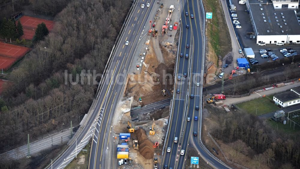 Bonn von oben - Baustelle zum Sanierung und Instandsetzung des Autobahn- Brückenbauwerk der BAB 562 in Ramersdorf im Bundesland Nordrhein-Westfalen, Deutschland