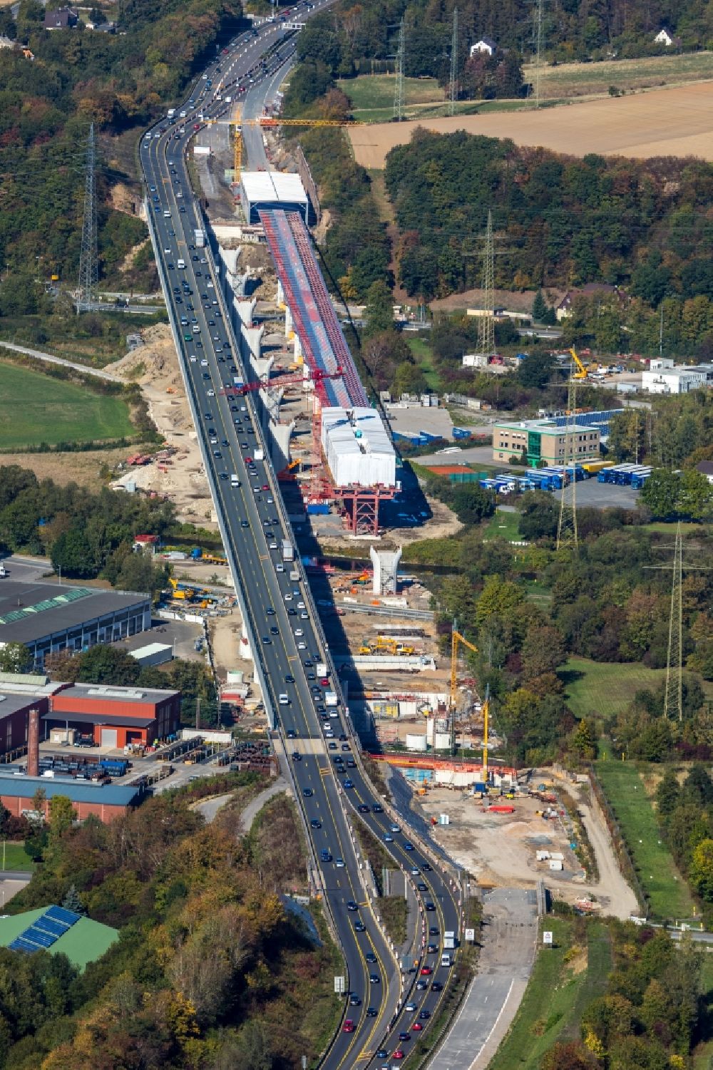 Luftbild Hagen - Baustelle zum Sanierung und Instandsetzung des Autobahn- Brückenbauwerk Lennetalbrücke der BAB A45 in Hagen im Bundesland Nordrhein-Westfalen, Deutschland