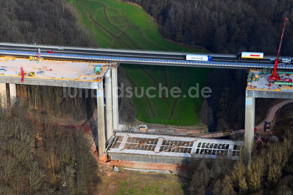 Luftbild Oberthulba - Baustelle zum Sanierung und Instandsetzung des Autobahn- Brückenbauwerk Thulbabrücke in Oberthulba im Bundesland Bayern, Deutschland