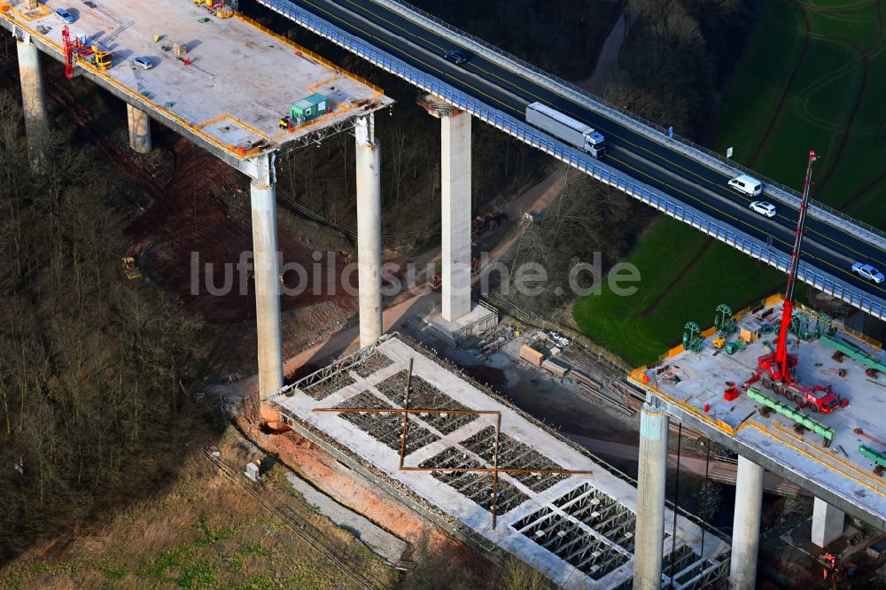 Luftaufnahme Oberthulba - Baustelle zum Sanierung und Instandsetzung des Autobahn- Brückenbauwerk Thulbabrücke in Oberthulba im Bundesland Bayern, Deutschland