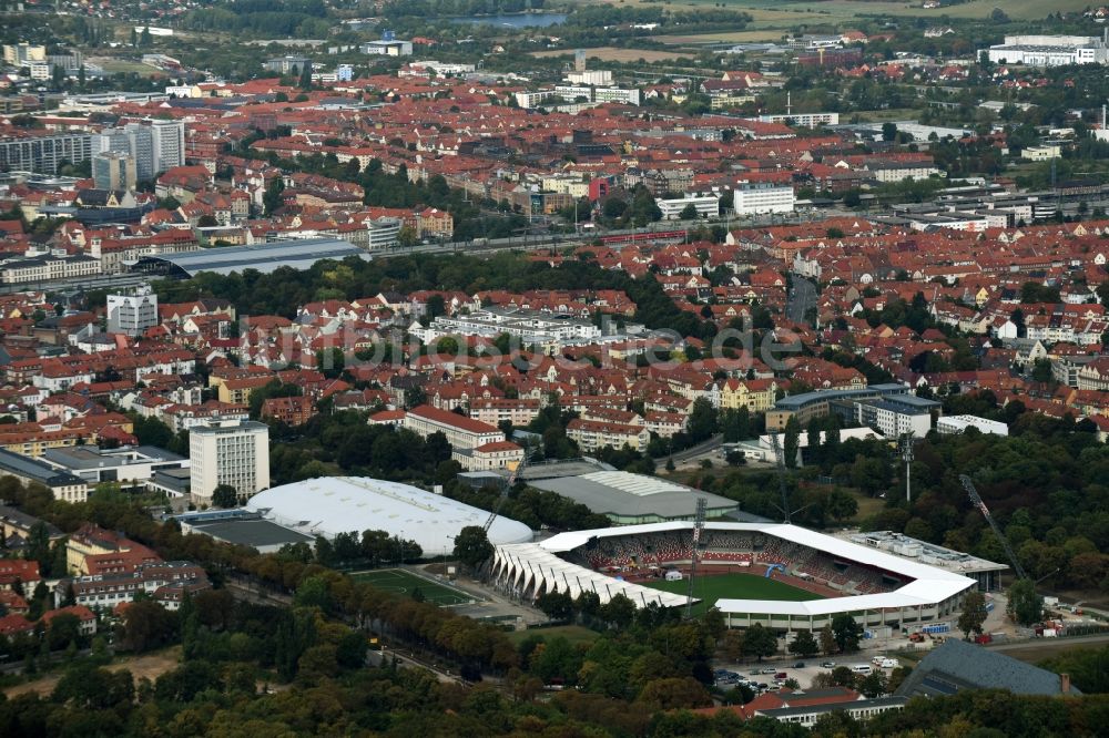 Luftaufnahme Erfurt - Baustelle zum Umbau der Arena des Stadion Steigerwaldstadion in Erfurt im Bundesland Thüringen