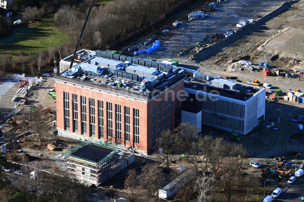 Luftbild München - Baustelle zum Umbau des Aubinger Heizkraftwerk in das Bergson Kunstkraftwerk im Ortsteil Aubing in München im Bundesland Bayern, Deutschland