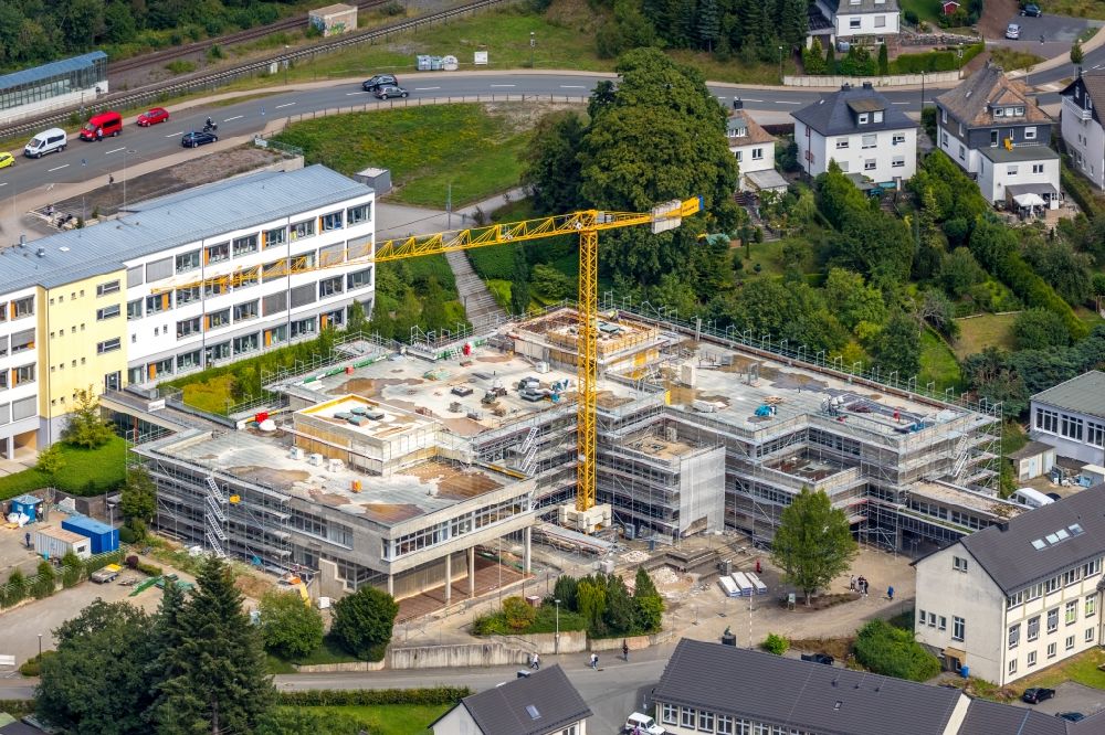 Luftbild Olsberg - Baustelle zum Umbau des Berufskolleg in Olsberg im Bundesland Nordrhein-Westfalen, Deutschland