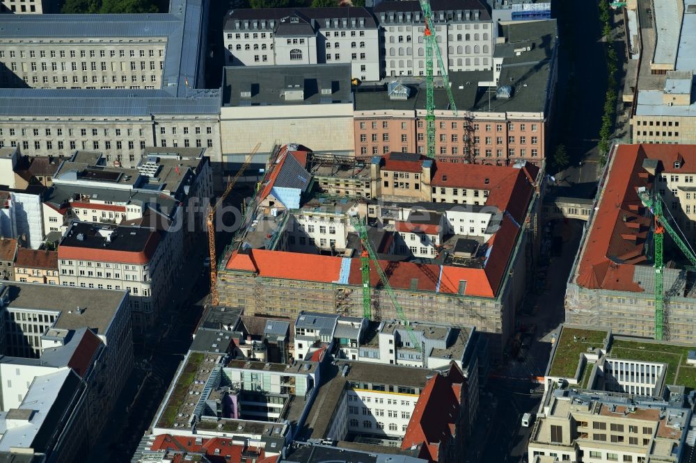 Luftbild Berlin - Baustelle zum Umbau des Bundesministerium für Gesundheit, Berlin im Ortsteil Mitte in Berlin, Deutschland