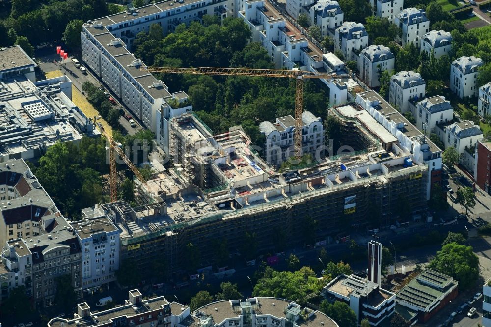 Luftbild Berlin - Baustelle zum Umbau der Victoriahöfe der Cresco Capital Group Limited im Ortsteil Kreuzberg in Berlin, Deutschland