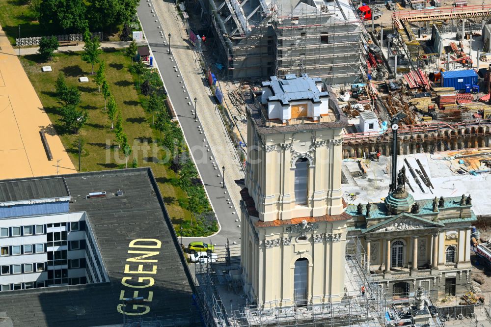 Luftaufnahme Potsdam - Baustelle zum Wiederaufbau der Garnisonkirche Potsdam in Potsdam im Bundesland Brandenburg, Deutschland