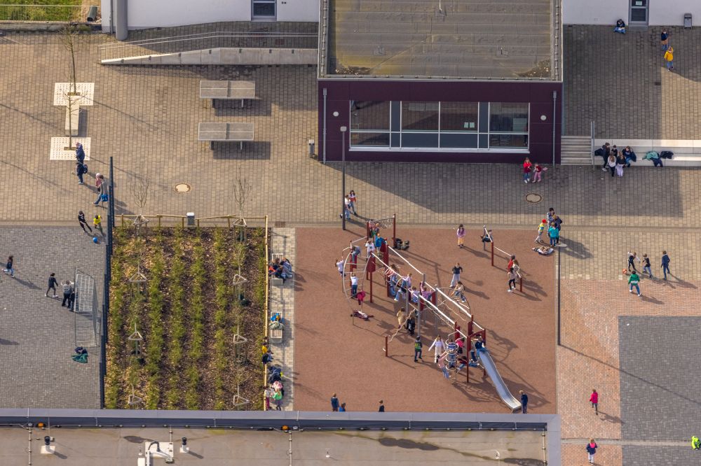Luftbild Dinslaken - Baustelle zur Errichtung eines KITA- Kindergarten in Dinslaken im Bundesland Nordrhein-Westfalen, Deutschland