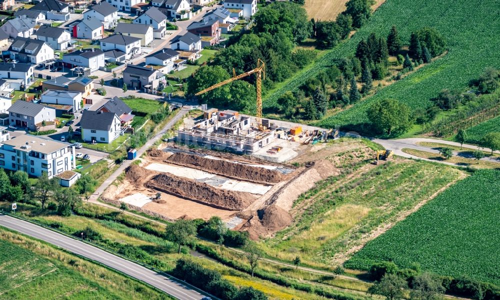 Ettenheim aus der Vogelperspektive: Baustelle zur Errichtung eines KITA- Kindergarten in Ettenheim im Bundesland Baden-Württemberg, Deutschland
