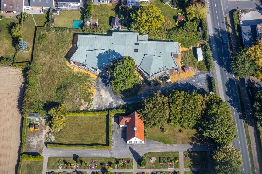 Luftbild Opherdicke - Baustelle zur Errichtung eines KITA- Kindergarten in Opherdicke im Bundesland Nordrhein-Westfalen, Deutschland