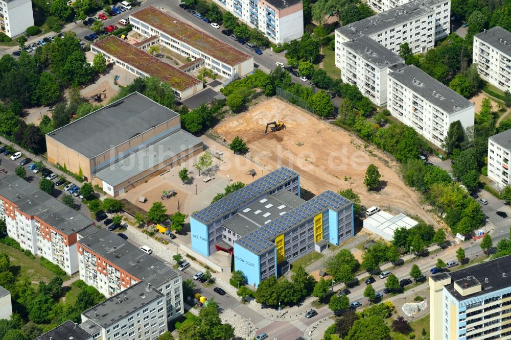 Schwerin aus der Vogelperspektive: Baustelle zur Errichtung eines KITA- Kindergarten in Schwerin im Bundesland Mecklenburg-Vorpommern, Deutschland