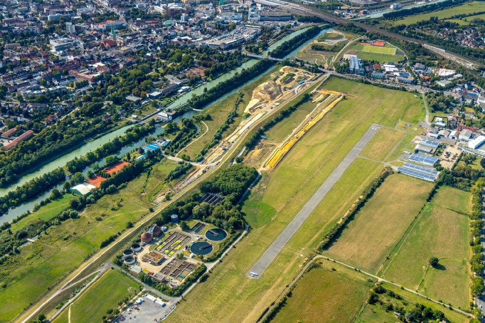 Hamm aus der Vogelperspektive: Baustelle zur Errichtung einer neuen Parkanlage Erlebensraum Lippeaue neben dem Flughafen in Hamm im Bundesland Nordrhein-Westfalen, Deutschland