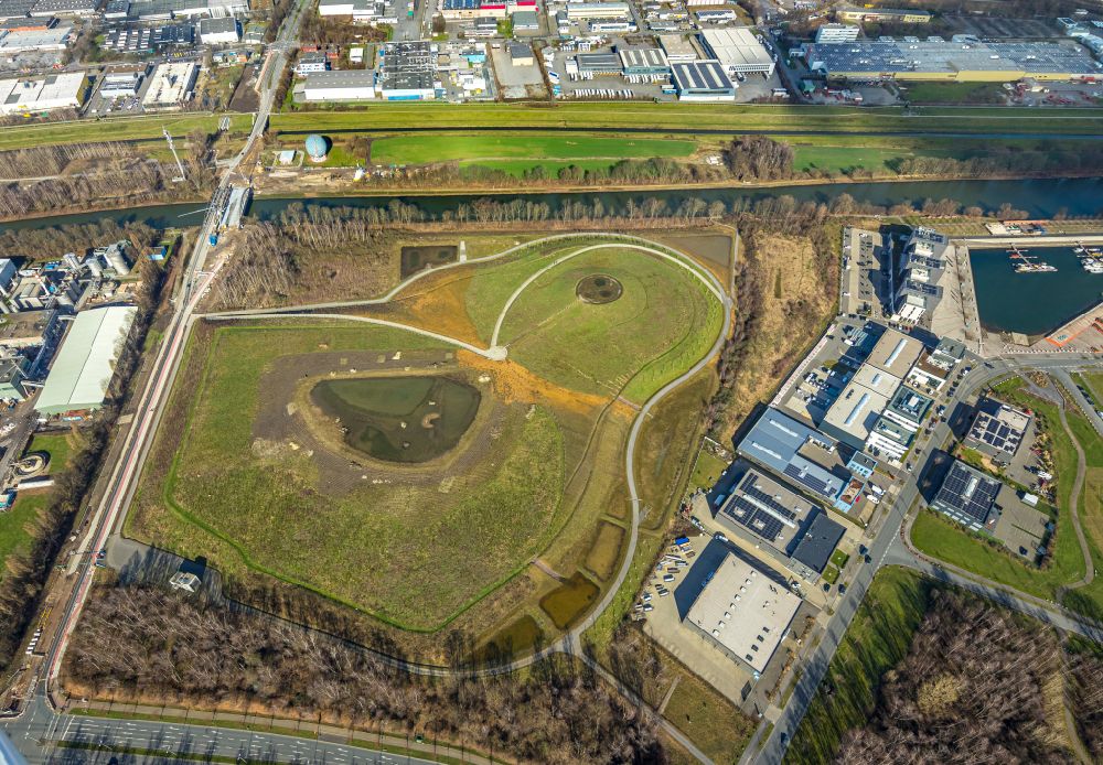 Luftaufnahme Gelsenkirchen - Baustelle zur Errichtung einer neuen Parkanlage in Gelsenkirchen im Bundesland Nordrhein-Westfalen, Deutschland