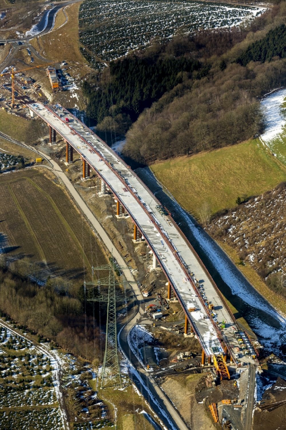 Luftaufnahme Bestwig - Baustelle zur Modernisierung der A46 in Bestwig im Bundesland Nordrhein-Westfalen